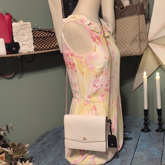 Tory Burch White Crossbody Bag Clean Stylish Leather Career Club Sophisticated - Picture 3 of 16